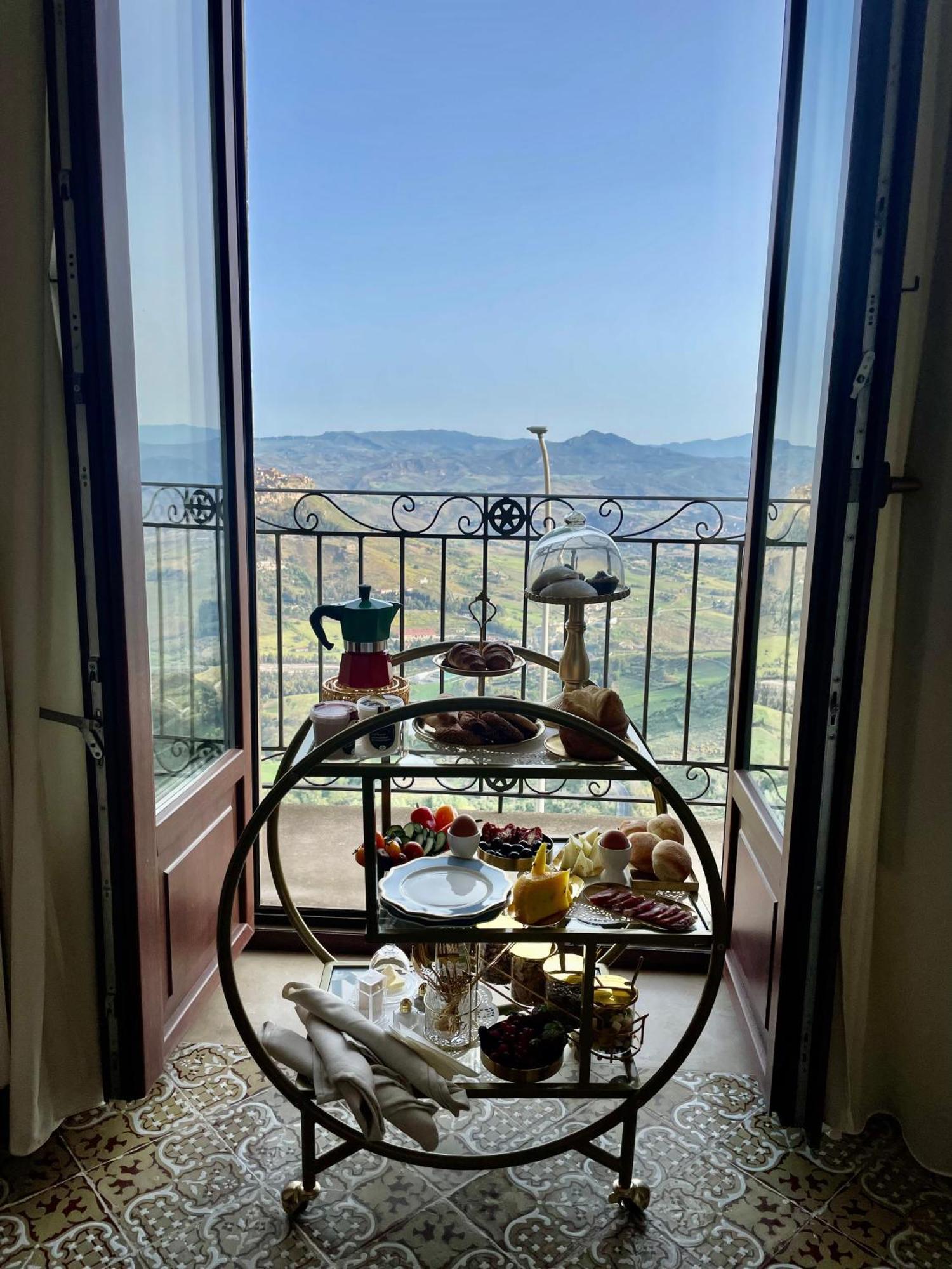 Hotel Dimora Del Duomo Enna Zewnętrze zdjęcie